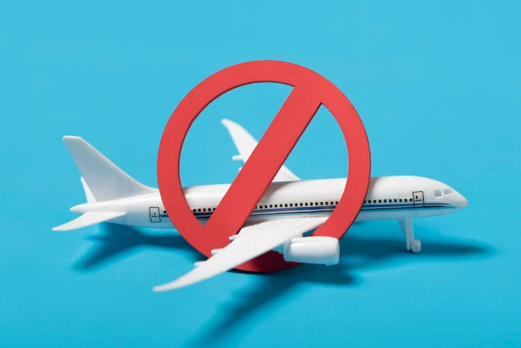 وسایل ممنوعه در پرواز در پرواز خارجی + ایرانی ( در قسمت بار و کابین هواپیما )