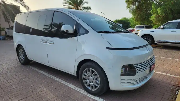 hyundai-Transfer-Muscat