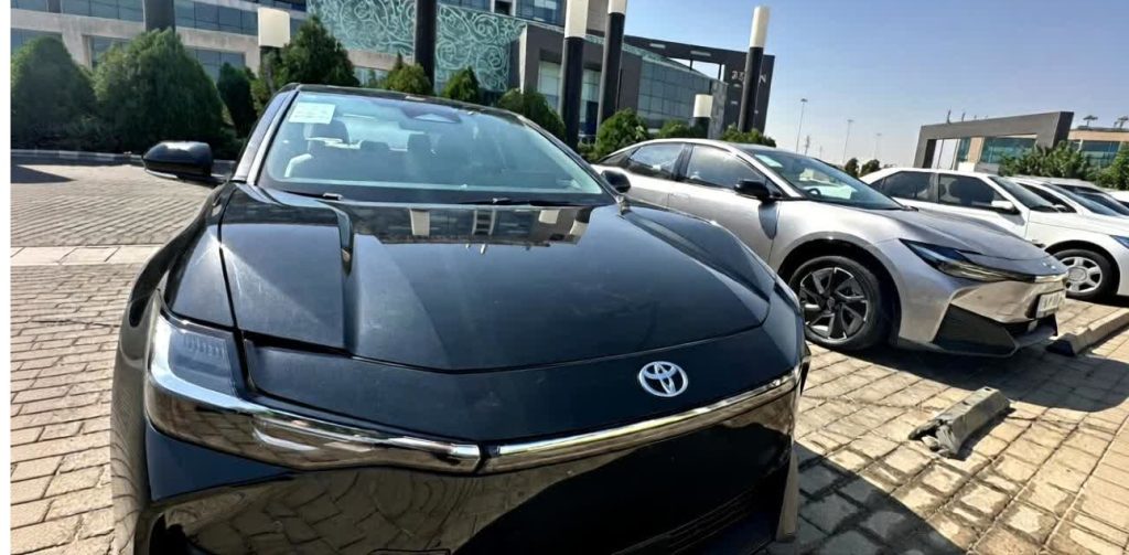 تویوتا 2025 (2)
